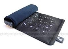 Гибкая Bluetooth-клавиатура из ткани от Eleksen