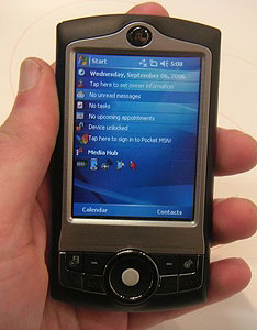HTC Love (Dopod M700) аналогичен Artemis, но лишен GPS