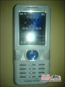 K770i    Sony Ericsson